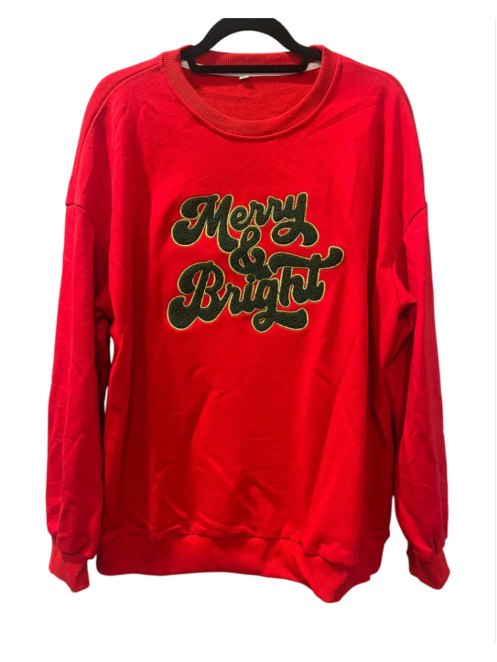 NWOT Red Merry & Bright Retro Chenille Patch Holliday Sweatshirt Large Holiday